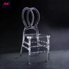 Suministro directo de fábrica al por mayor silla acrílica de resina removible silla de cristal para boda silla de comedor de plástico transparente silla de bambú