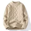 Suéter Masculino de Gola Meia-Alta, Tricô Retrô Espesso com Tranças, Novo para Outono Inverno, Importado, Corte Solto Casual, Camada Base