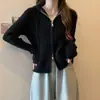 Cárdigan de punto con capucha y doble cremallera corta de estilo coreano nuevo de otoño para mujer, suéter informal holgado y adelgazante, abrigo para mujer