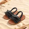 Sandalias elásticas de volantes para niñas, suela suave, antideslizantes, satén, planas, estilo dulce, pantuflas para niños