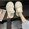 Chinelos de Pelo Baotou Femininos para Uso Externo 2026 Novo Outono/Inverno Solado Grosso Fivela Pelúcia Solado Macio Antiderrapante Moda Chinelos de Algodão