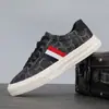 Zapatos para Hombre 2026 Nuevo Estilo Primavera Estilo Chino Transpirables Zapatos de Cuadros con Cordones Zapatos para Hombre de Caña Baja Zapatos Casuales de Lona para Hombre