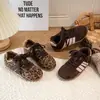 Tênis Retro Infantil Forrest Gump 2026 Outono/Inverno Novos Tênis Esportivos para Crianças de Porte Médio e Grande Casuais Versáteis com Forro de Lã Tênis de Treino Alemão