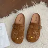 Zapatillas populares retro de suela gruesa y punta cerrada para mujer, calzado de verano para exteriores, nuevo modelo 2026, medias zapatillas rosas para combinar con faldas, zapatos Birkenstock