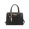 Elegante y estilosa bolsa pequeña cuadrada, nueva colección otoño 2026, bolsa tote simple y chic, bolso cruzado retro para mujer