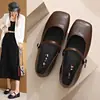 Zapatos de salón bajos de punta cuadrada estilo francés para mujer, nuevo modelo otoño 2026, zapatos delicados para combinar con faldas, zapatos planos Mary Jane de cuero suave
