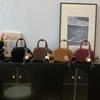 Bolsa de Crowdsourcing Pequena de Luxo Feminina Outono e Inverno 2024 Nova Bolsa Transversal Retro Fosca Bolsa de Bowling Portátil Feminina