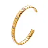 Joyería Transfronteriza Europea y Americana Acero Inoxidable Geométrico Abierto Pulsera Dorada Moda Femenina Retro Diseño de Nicho Venta al por Mayor