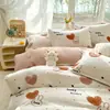 Nuevo Modelo 2026 Juego de Cama de Cuatro Piezas para Todas las Estaciones, Sábana Individual y Funda de Edredón, Juego de Tres Piezas para Dormitorio Estudiantil, Lavable a Máquina
