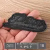 Patches Bordados para Computador em Couro Atacado, Insígnias Pequenas Pretas, Etiquetas Bordadas, Patches de Decoração para Roupas, Apliques