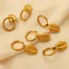 Pendientes colgantes de concha estilo ins retro elegante para mujer moda de playa personalidad titanio acero chapado en oro de 18K hebilla de oreja joyería para la oreja
