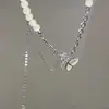 Collar de Mariposa con Borla de Cuentas Empalmadas de Nuevo Estilo para Mujer, Lujo Ligero Nicho Alta Gama Dulce Fresco Versátil Clavícula Ins Estilo Minimalista
