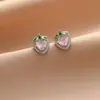 Pendientes de Corazón con Tachuelas de Diamantes Lindos y Vibrantes, de Moda Popular, Nuevos, para Mujer, con un Toque de Lujo Ligero y de Alta Gama, Pendientes de Aguja de Plata