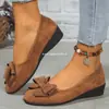 Mocasines para Mujer Estilo Nuevo Floral Europeo y Americano Talla Grande Zapatos Deportivos Casuales para Mujer Primavera Punta Puntiaguda Cuña Zapatos de una Sola Pieza 2025 Comercio Exterior