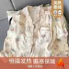 Pijama de terciopelo dulce de dibujos animados para mujer, versión coreana de otoño e invierno, dulce, cálido, engrosado, forrado de polar, polar corto, ropa de casa simple