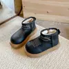 Botas de Nieve para Niños Estilo Coreano 2025 Invierno Nuevas Terciopelo Espesado Zapatos de Algodón para Bebé para Niños y Niñas Botas de Algodón Cálidas con Forro de Felpa