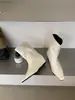 2026 Novas Botas Western Femininas Estilo Vintage com Aumento Interno de Altura, Bico Quadrado, Botas de Cano Médio Franzidas