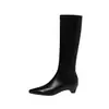 Botas de cano alto e perna fina estilo beleza coreana com salto kitten, inverno 2026, salto médio grosso, bico fino, cano fino elástico, botas longas