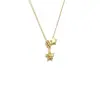 Anillo de correr dorado collar de estrella de hielo brillante modelo nuevo 2026 cadena para la clavícula de diseño dulce de nicho de lujo ligero hecho a medida