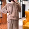 Pijama Lindo Dulce de Otoño e Invierno para Mujer Nuevo 2021 Coral Fleece Cálido Engrosado Manga Larga Conjunto de Ropa para el Hogar