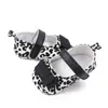 Zapatos de bebé para niña primavera verano otoño 0-1 año moda estampado de leopardo zapatos de princesa zapatos para bebé y niño pequeño venta al por mayor BY2279