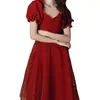 Nuevo Vestido Rojo de Verano 2026 para Mujer, Adecuado para Homecoming y Uso Casual, Vestido de Manga Corta para Fiesta de Homecoming