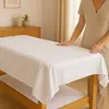 Sábanas Desechables para Cama, Sábanas Desechables para Camilla de Masaje, Sábanas de Tejido No Tejido Impermeables y Resistentes al Aceite, Cubrecamas Higiénicos de un Solo Uso para Camillas de Masaje, Salones de Belleza, Spas, Hoteles, Clínicas, Tratamientos Faciales, Tratamientos Corporales y Centros de Bienestar, Con Agujero para la Cara o Sin Agujero para la Cara, Suministro al por Mayor en Grandes Cantidades