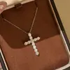 Colar Cruz de Prata Esterlina S925 com Cravação de Zircônia, Luxo Leve, Super Brilhante, Moda Clássica, Versátil, Corrente de Clavícula de Alta Qualidade