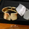 Pulsera ovalada plisada, pulsera de declaración minimalista elegante transfronteriza europea y americana, joyería de nicho de lujo ligero al por mayor