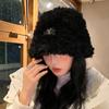 Nuevo sombrero cálido de felpa de otoño e invierno para mujer, que hace que la cara se vea pequeña, de color sólido, simple, nicho, estilo coreano, sombrero de cubo al por mayor