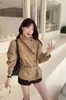 Trench coat curto caqui com gola alta e acinturado para mulheres, estilo britânico de outono, corte solto, emagrecedor, elegante, adequado para baixinhas