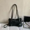 Bolso Almohada Retro de Gamuza para Mujer 2026 Nuevo Bolso de Hombro Grande para Viajes Diarios Bolso de Axila Bolso Cruzado Versátil de Moda