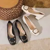 Zapatos de mujer con hebilla cuadrada estilo francés, nuevo modelo de otoño 06, tacón bajo grueso, zapatos casuales versátiles de moda inspirados en Chanel para mujer