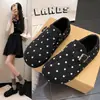 Zapatos versátiles estilo Birkenstock con hebilla de lunares retro sobre el dedo del pie, nueva colección otoño 2026, zapatos planos casuales de punta baja para mujer