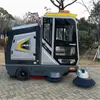 Varredora Ride-On com Cabine Totalmente Fechada, Veículo de Limpeza de Propriedade Comunitária, Veículo de Limpeza de Lixo em Rodovias