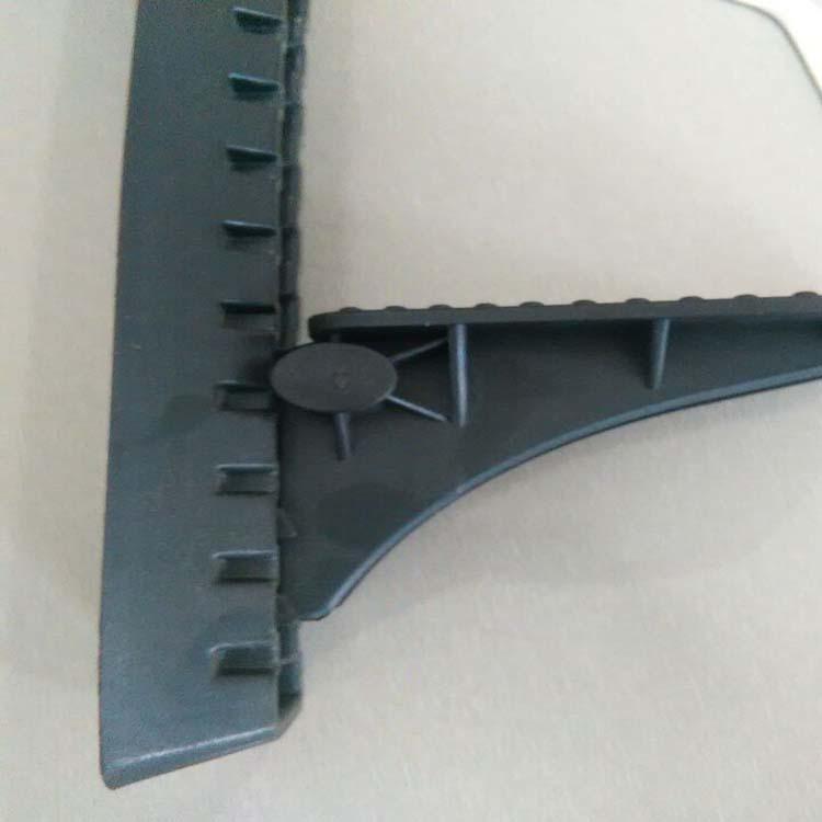 一个皮划艇脚蹬