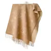 Bufanda de Camelia Estilo Pequeño Aroma Otoño Invierno 2026 para Mujer Cálida Tacto de Alta Gama Cortavientos Ropa Exterior Chal de Jacquard de Doble Cara