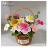 Cesta tejida de ratán hecha a mano para hombre, mini cesta de plástico imitación ratán, cesta decorativa DIY para arreglos florales, cesta con salida de aire para flores eternas