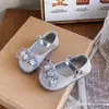 Zapatos de Cuero con Lazo para Niñas 2026 Primavera y Otoño Dulce Estilo Nuevo Lentejuelas Niños Suela Suave Princesa Bebé Planos de Moda