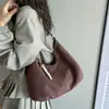 Bolsa de Ombro Suede Retro 2026 Venda Quente Versátil de Alta Qualidade Moda para o Dia a Dia Bolsa Transversal Atacado