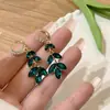Pendientes de cristal Super flash de hojas verdes Pendientes elegantes japoneses y coreanos diseño de nicho de lujo ligero pendientes de alta calidad para Mujer Nuevos