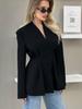 Diseño de Chaqueta de Traje Negra de Cintura Entallada de Alta Gama para Otoño e Invierno 2025, Elegante y de Moda para Viajes Transfronterizos