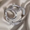Anillo de acero inoxidable retro chapado en oro, sensación de lujo ligero de alta gama, acero de titanio, no se decolora, estilo nicho, anillo popular transfronterizo