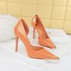 8829-A5 Zapatos de Tacón Alto de Banquete Estilo Europeo y Americano, Tacones de Aguja, Boca Baja, Puntera Metálica Puntiaguda, Puntera de Hierro, Zapatos de Charol Brillante con Recortes Laterales