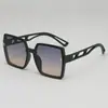 Gafas de Sol 2026 Nuevo Estilo para Mujer Gafas de Sol de Alta Gama Anti-UV con Montura Cuadrada Grande para Rostros Redondos y Diseño Simple