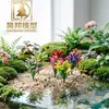 Venta al por mayor de Flores y Plantas de Plástico Integradas de Dos Colores, Accesorios para Maquetas de Edificios Artificiales, Plantas Acuáticas y Flores para Jardinería de Micro Paisajes