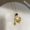 Collar de cristal blanco con forma de corazón plateado estilo coreano inspirado en ins para mujer, lujo ligero con un toque de alta gama, accesorio de cadena para clavícula de acero de titanio que no se decolora