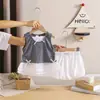 Conjunto de Ropa de Verano para Niñas 2026 Nuevo Elegante Ropa de Verano para Bebés Ropa Infantil Moda Conjunto de Dos Piezas sin Mangas Moderno