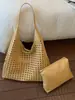 Bolso Tejido Hueco de Gran Capacidad Estilo Relajado Shuai Mi Home para Mujer 2026 Nuevo Bolso de Hombro Bolso Tote de Moda para Viajar al Trabajo