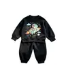 Conjunto de moletom com gola redonda, manga longa, estampado, forrado com fleece, para outono e inverno, e calça de moletom, duas peças, estilo esportivo moderno casual, roupas infantis